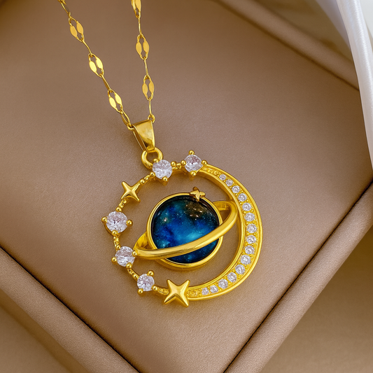 Celestial Dorado con Colgante de Luna y Estrella ✨ 🌙