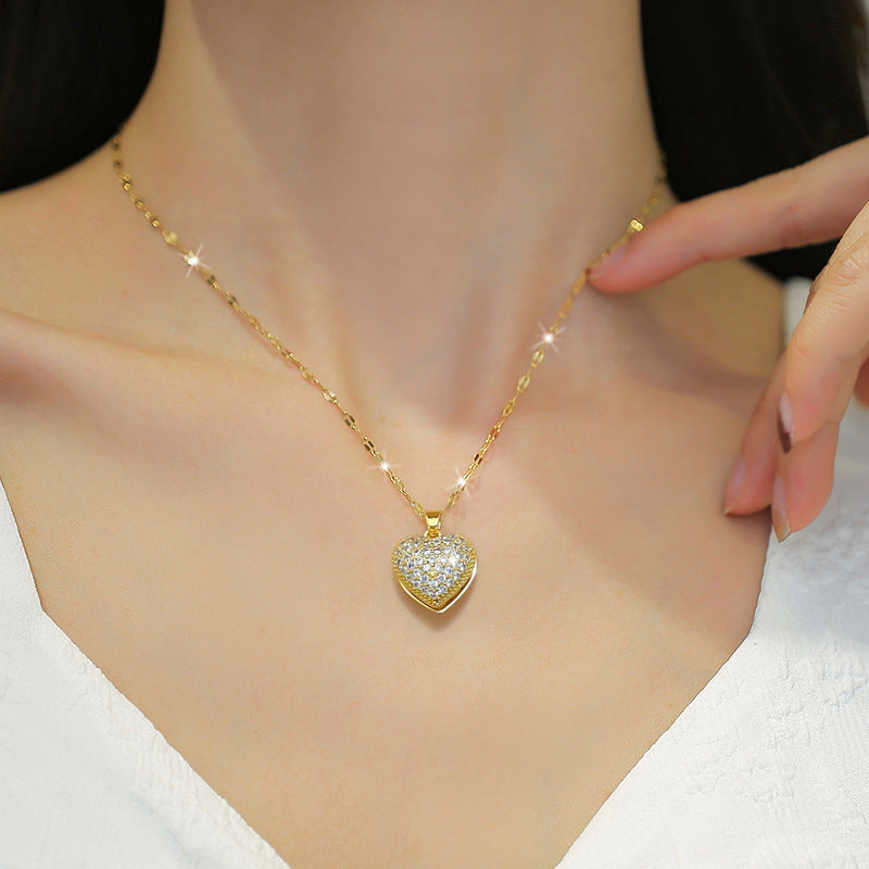 Collar Corazón Dorado con Perla Secreta y Circonias ✨